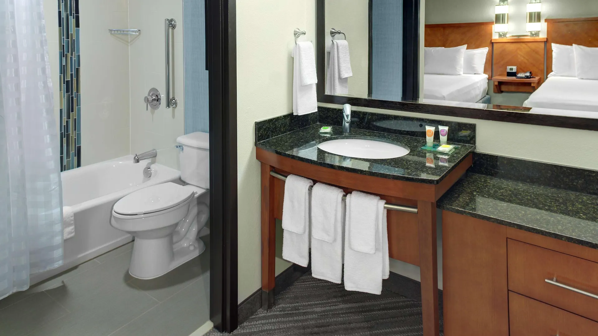 Hyatt Place Lakeland Center Hotel