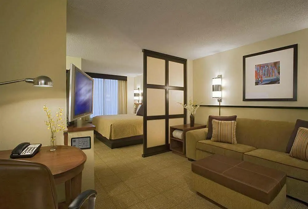 Hyatt Place Lakeland Center